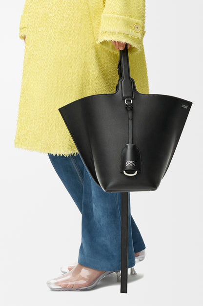 Loewe Medium Bilbao bucket in smooth calfskin
