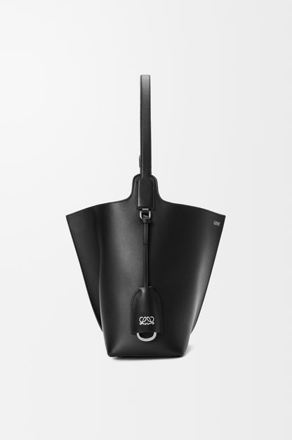 Loewe Medium Bilbao bucket in smooth calfskin