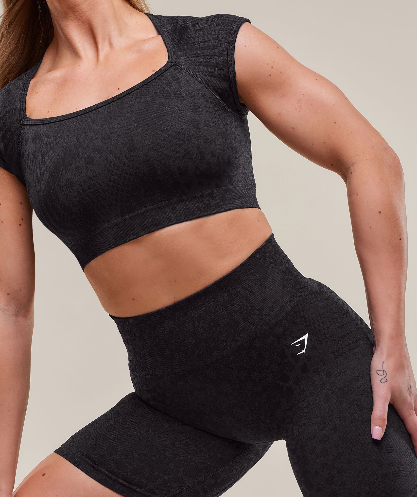 Women's Gymshark Adapt X Whitney Animal Seamless Crop Top Black