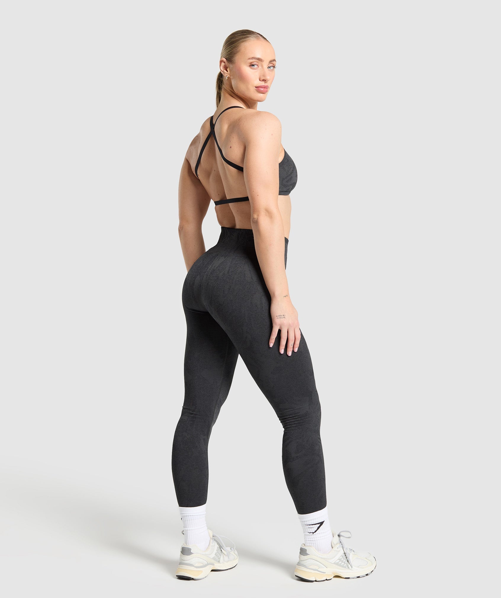Women's Gymshark Adapt Camo Cross Back Sports Bra Asphalt Grey