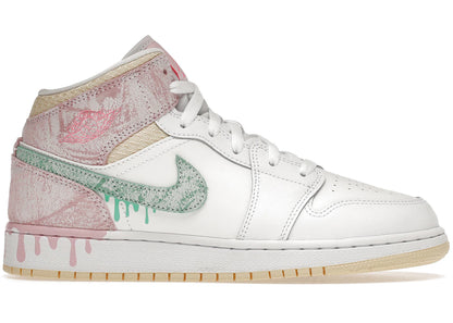 Air Jordan 1 Mid Paint Drip, side profile