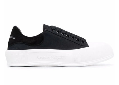Alexander Mcqueen Deck Skate Plimsoll Lace-Up Black White