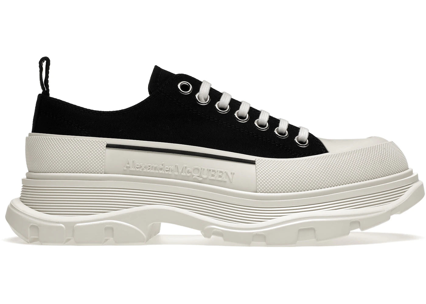 alexander mcqueen tread slick low lace up black white fw21