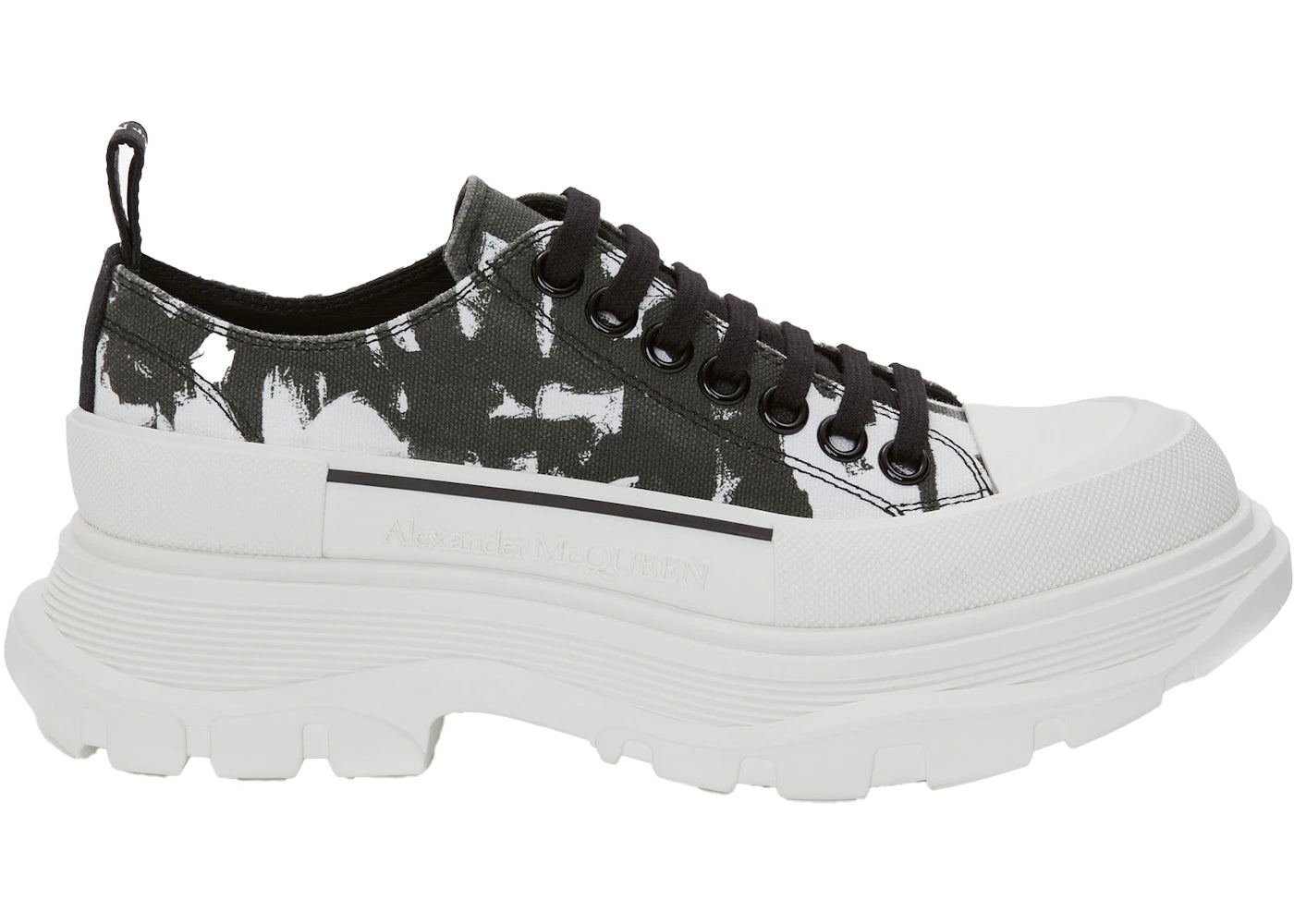 alexander mcqueen tread slick low lace up white black (women's)