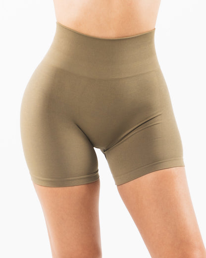 Alphalete Women's Amplify Ultra-High Rise Short