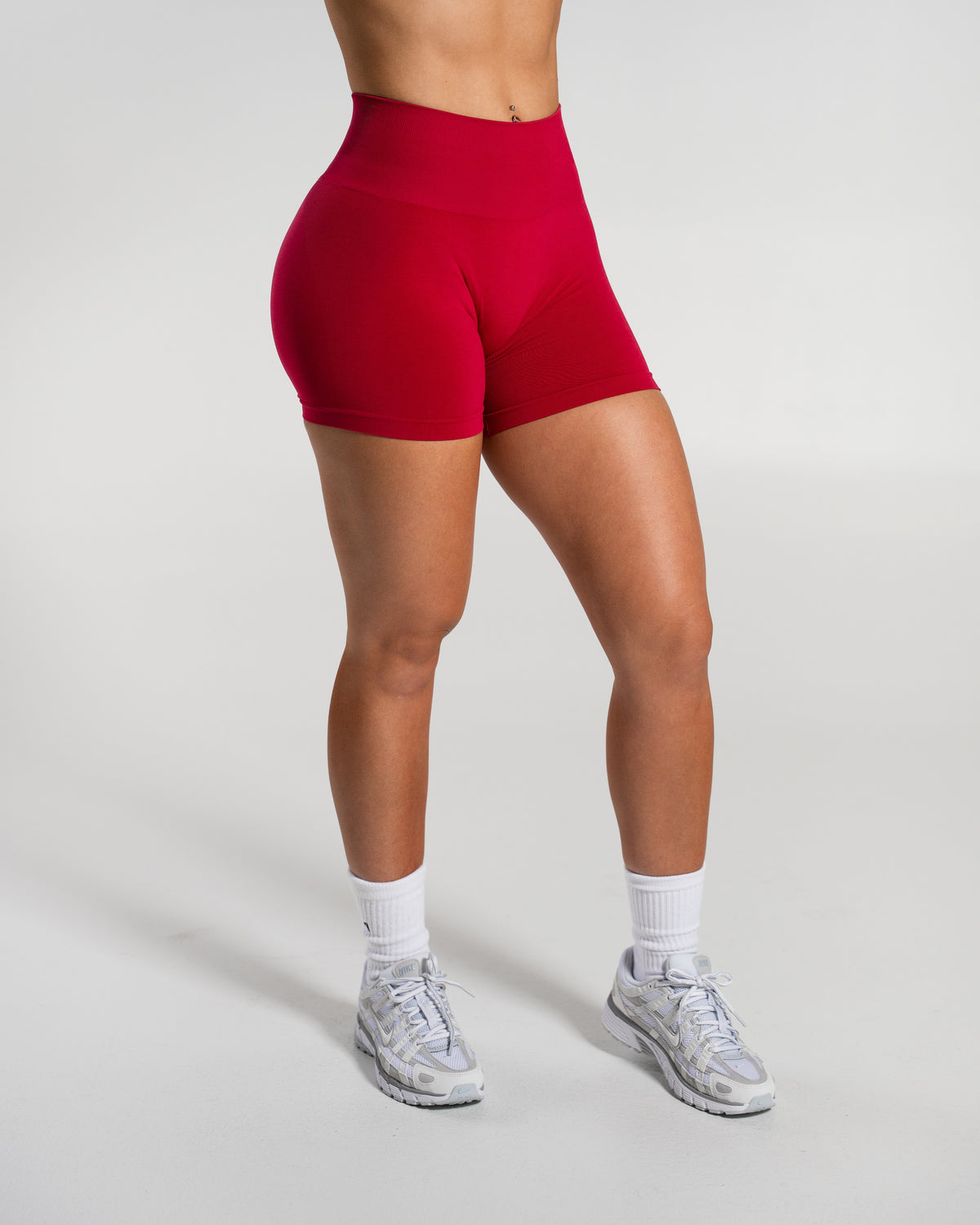 Alphalete Women's Amplify Mid Rise Short