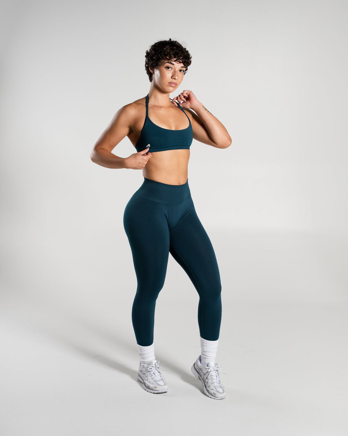 Alphalete Women's Amplify Minimal Bra
