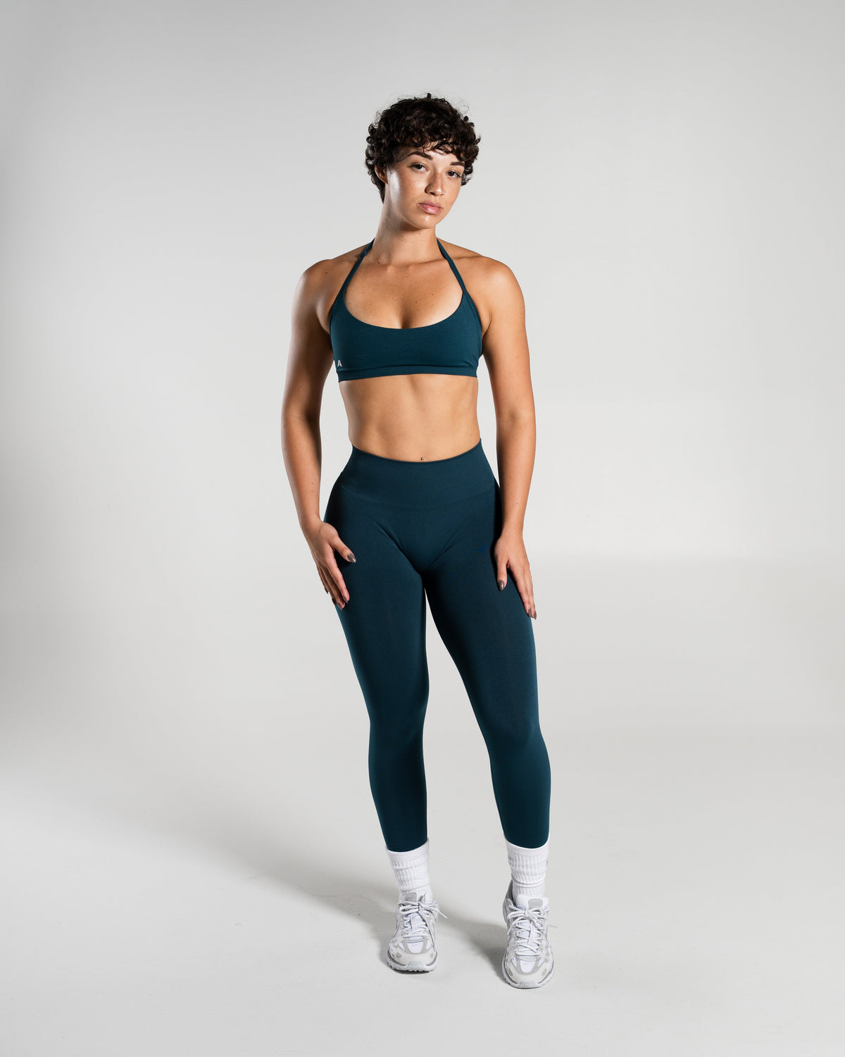 Alphalete Women's Amplify Mid Rise Legging