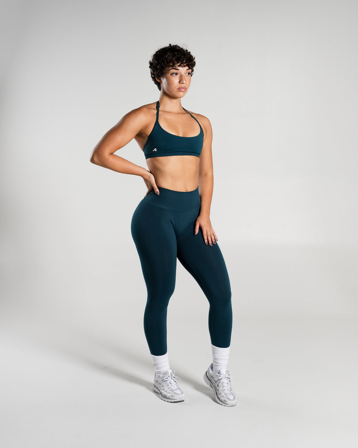 Alphalete Women's Amplify Mid Rise Legging