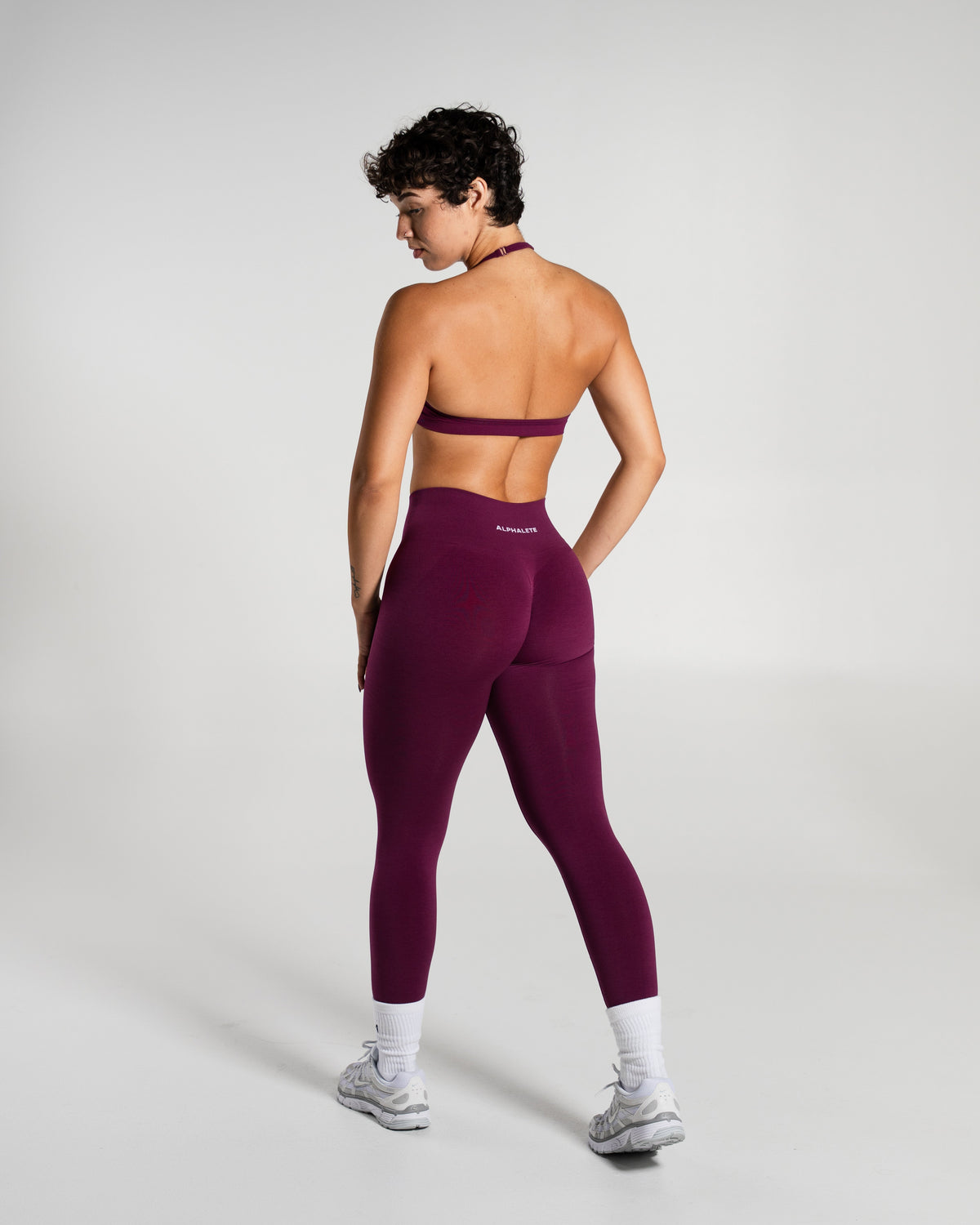 Alphalete Women's Amplify Mid Rise Legging