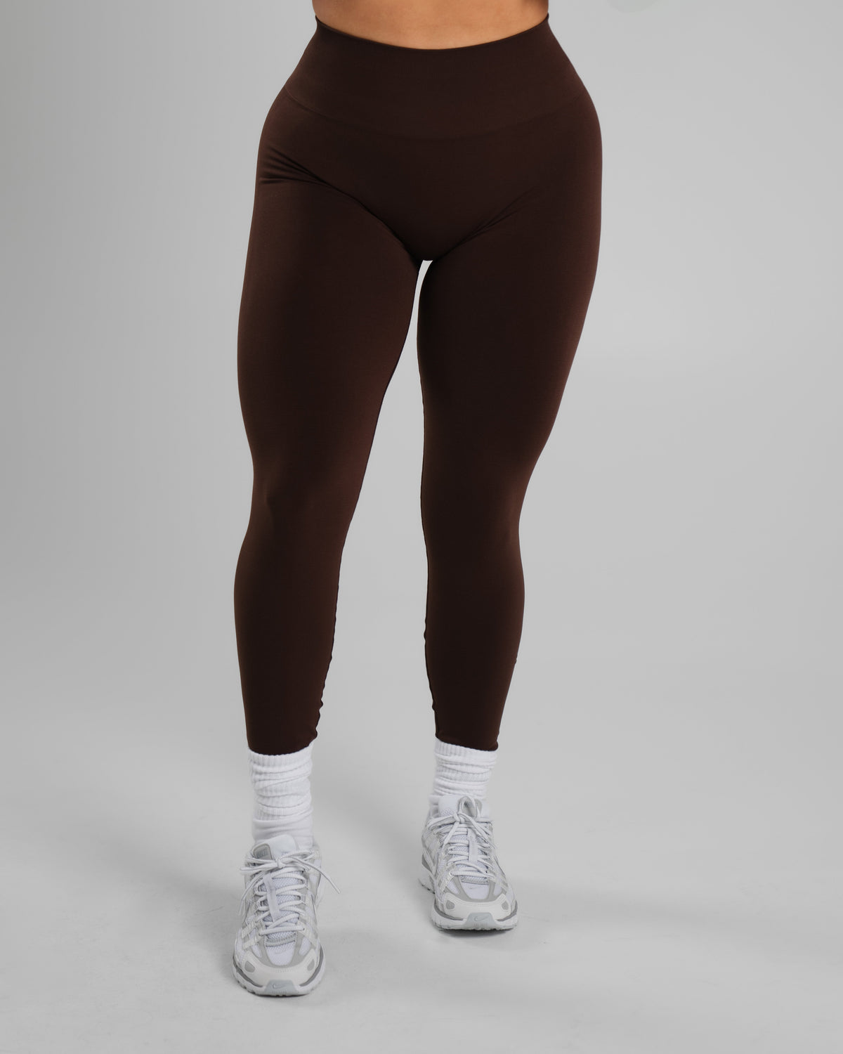 Alphalete Women's Amplify Mid Rise Legging