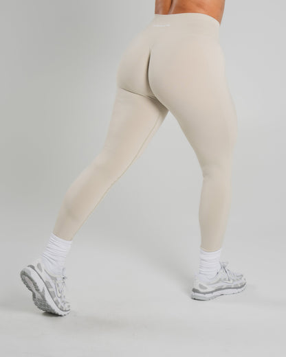 Alphalete Women's Amplify Mid Rise Legging