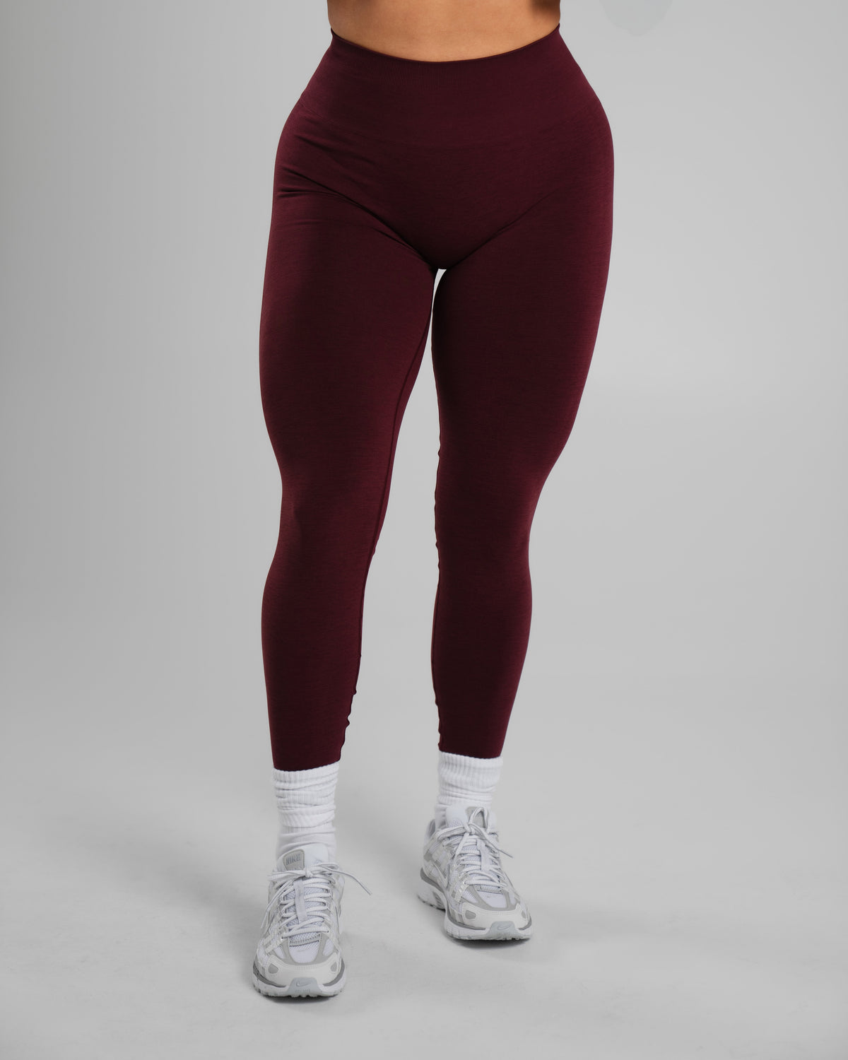 Alphalete Women's Amplify Mid Rise Legging