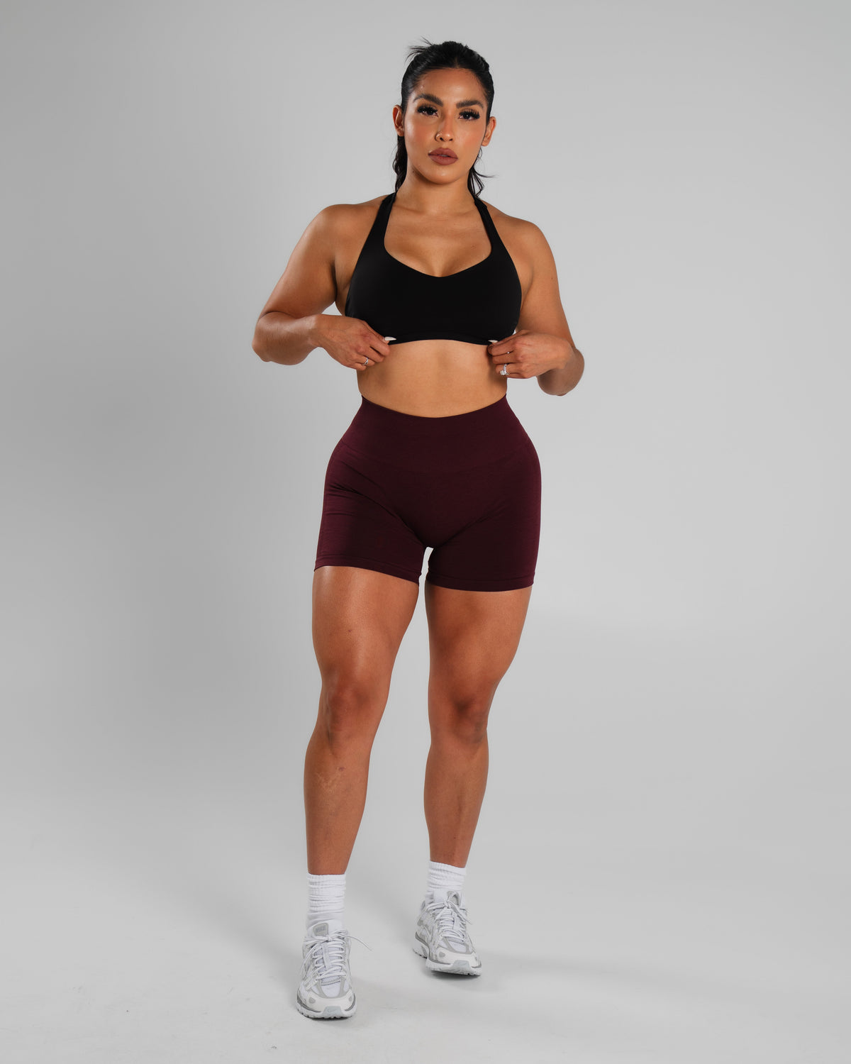 Alphalete Women's Amplify Mid Rise Short
