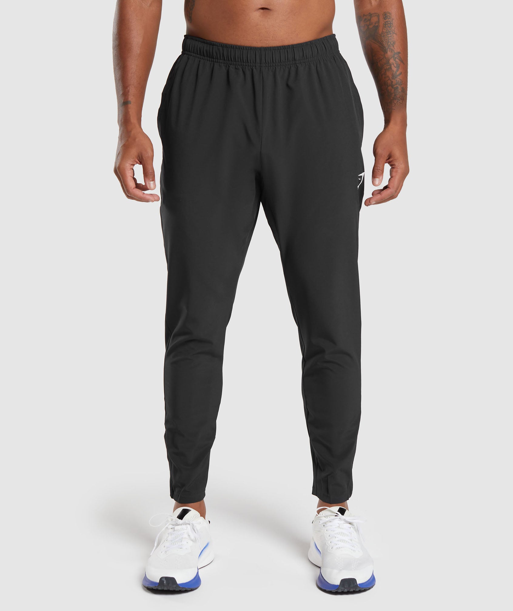 Gymshark Arrival Woven Joggers Black