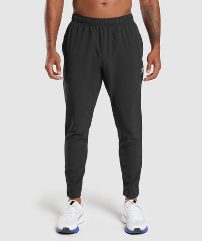 Gymshark Arrival Woven Joggers Black