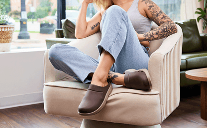 Oofos Women's Luxe Clog Nomad & Portobello