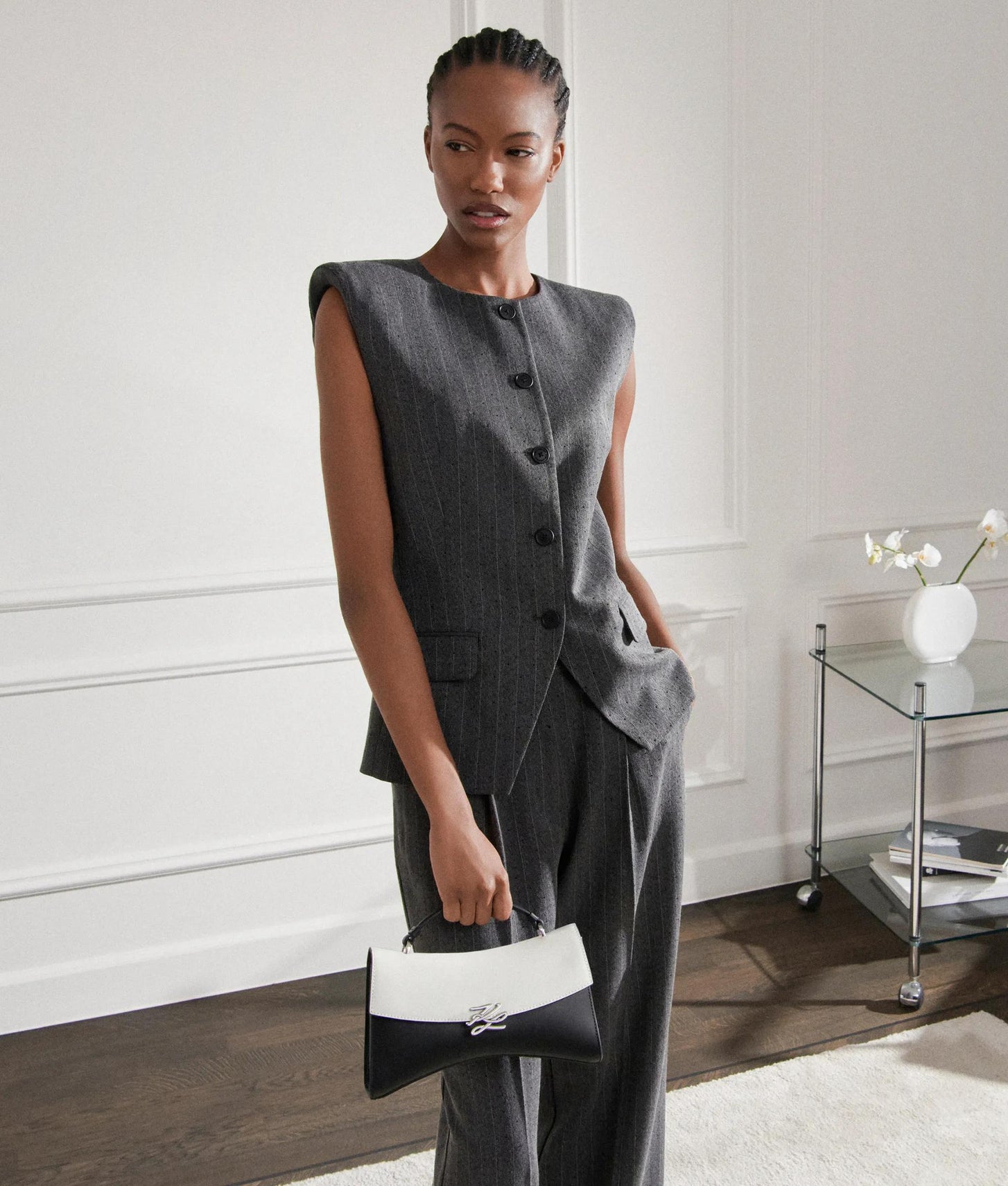KarlLagerfeld Kautograph Twist Elongated Shoulder Bag Black/White