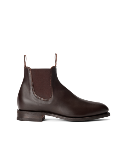 Turnout boot chestnut yearling leather
