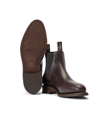 Moriarty boot chocolate pull-up leather