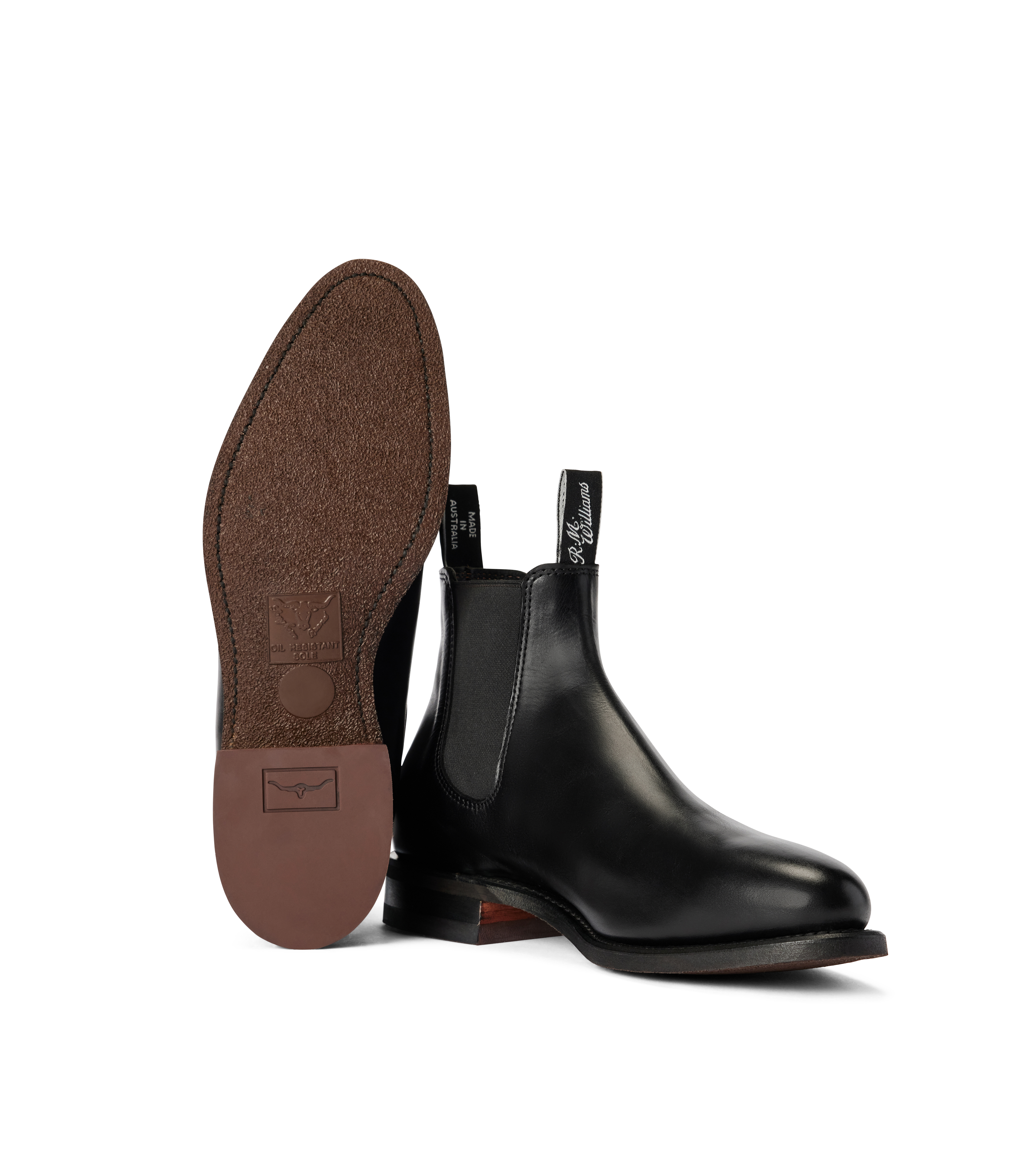 Macquarie boot black pull-up leather