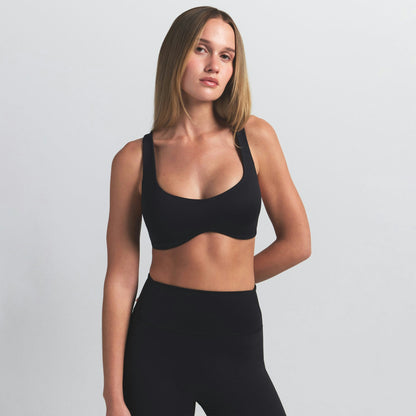 Skims Nikeskims Matte Shaping Scoop Bra Obsidian