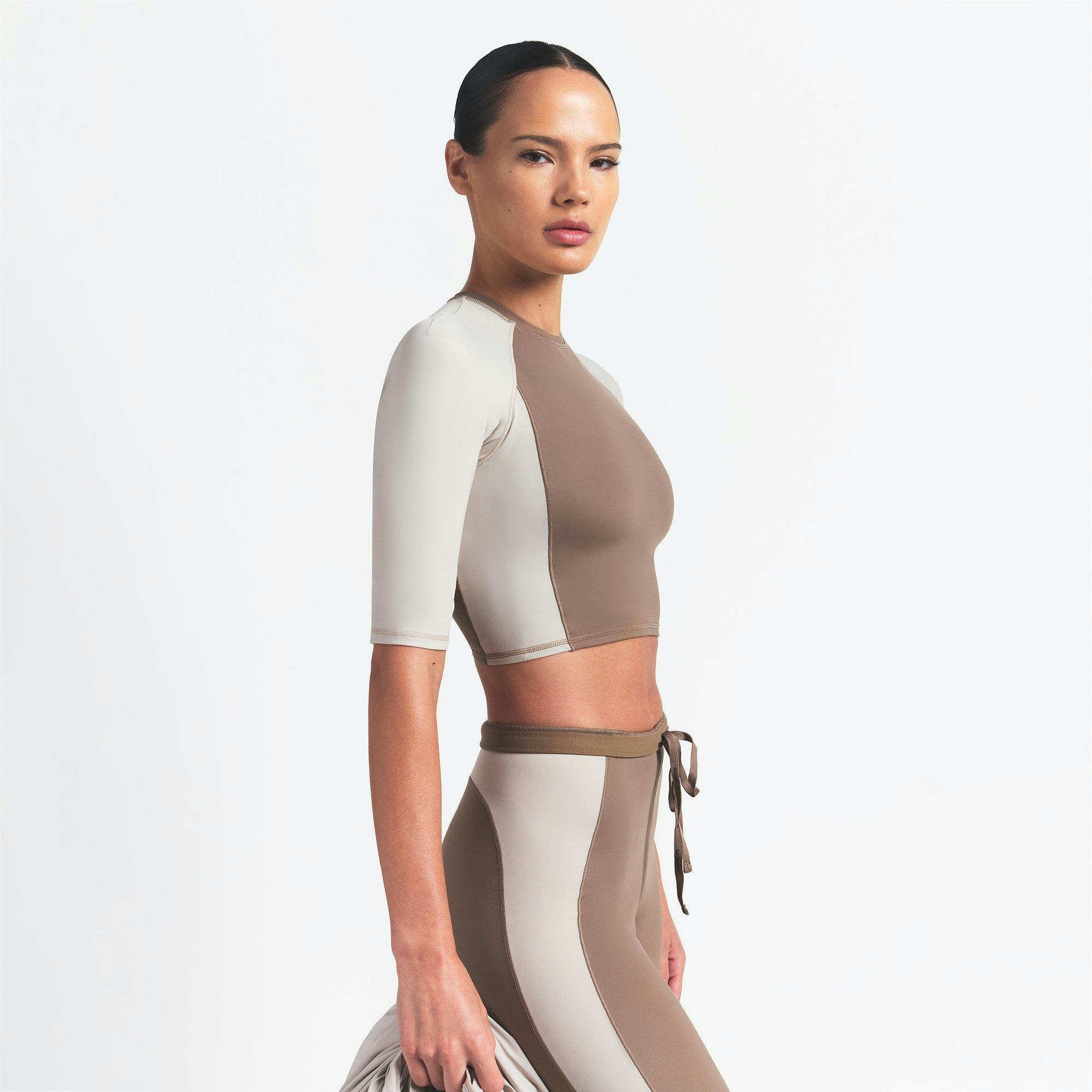 Skims Nikeskims Shine Padded Half Sleeve Crop Top Truffle And Stone