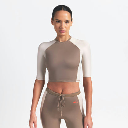 Skims Nikeskims Shine Padded Half Sleeve Crop Top Truffle And Stone