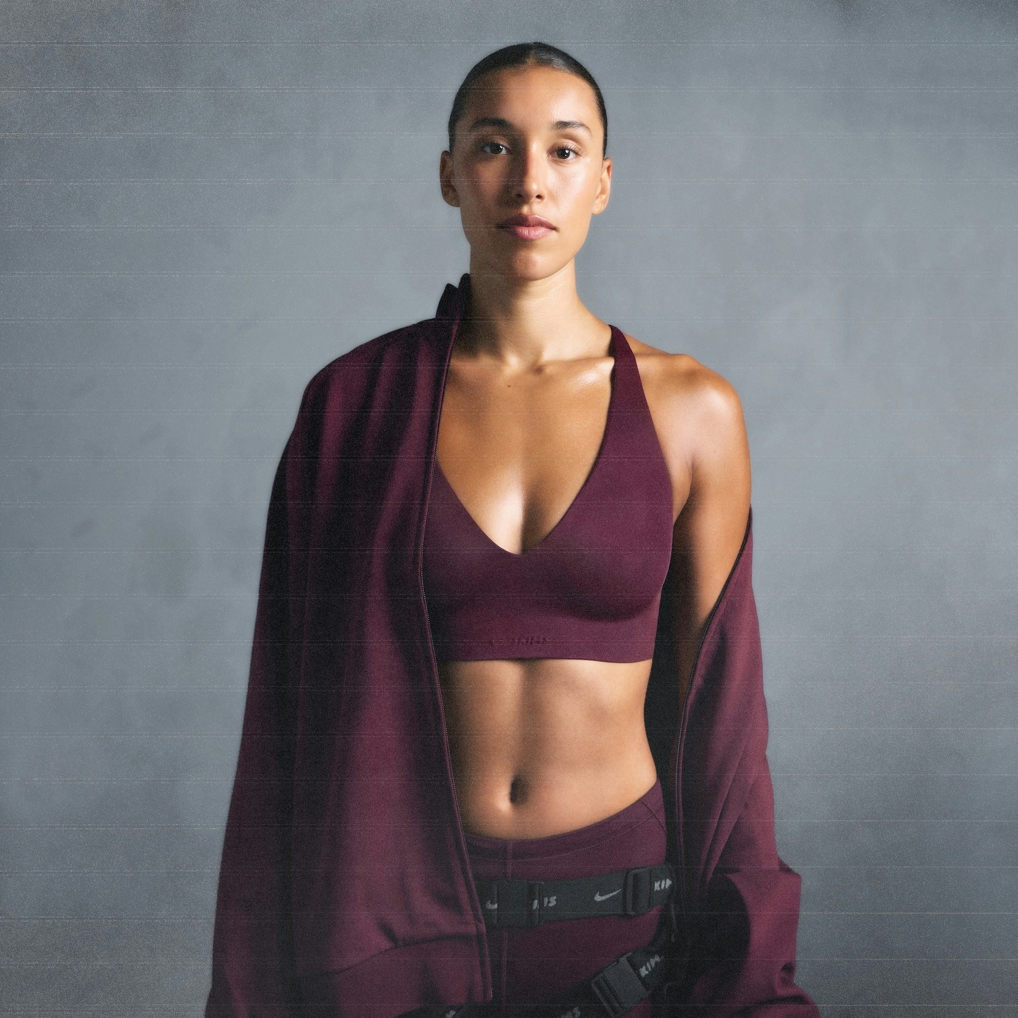 Skims Nikeskims Matte V-Neck Bra Top Currant