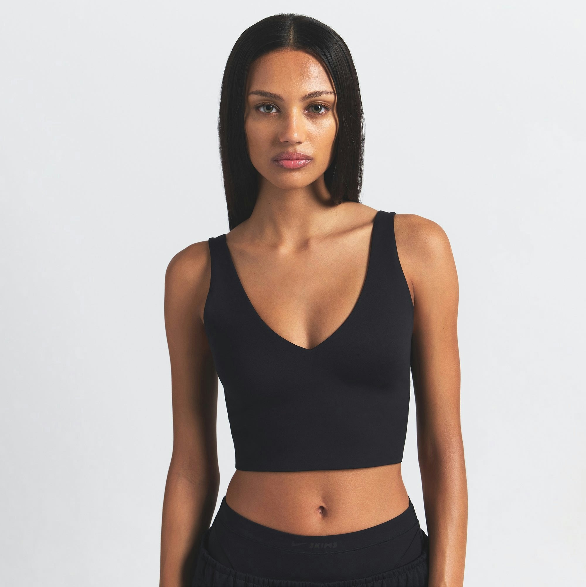 Skims Nikeskims Matte V-Neck Bra Top Obsidian