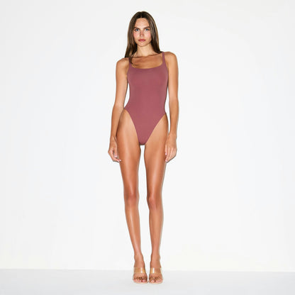 Skims Fits Everybody Square Neck Bodysuit Beet