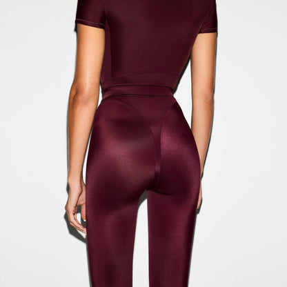 Skims Nikeskims Shine V-Line 26" Legging Currant