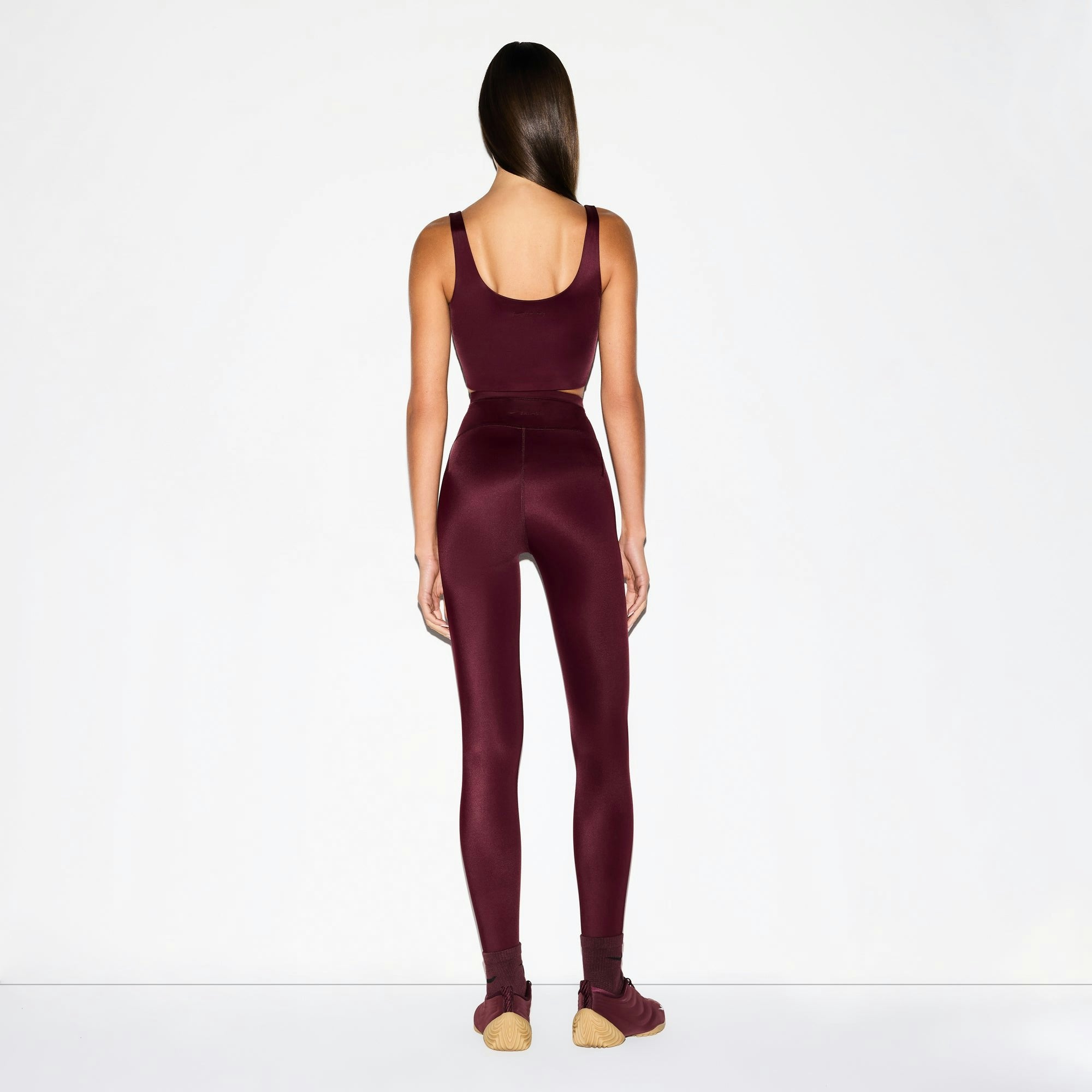 Skims Nikeskims Shine Drawcord 26" Legging Currant