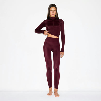 Skims Nikeskims Shine Bonded Waist 26" Legging Currant