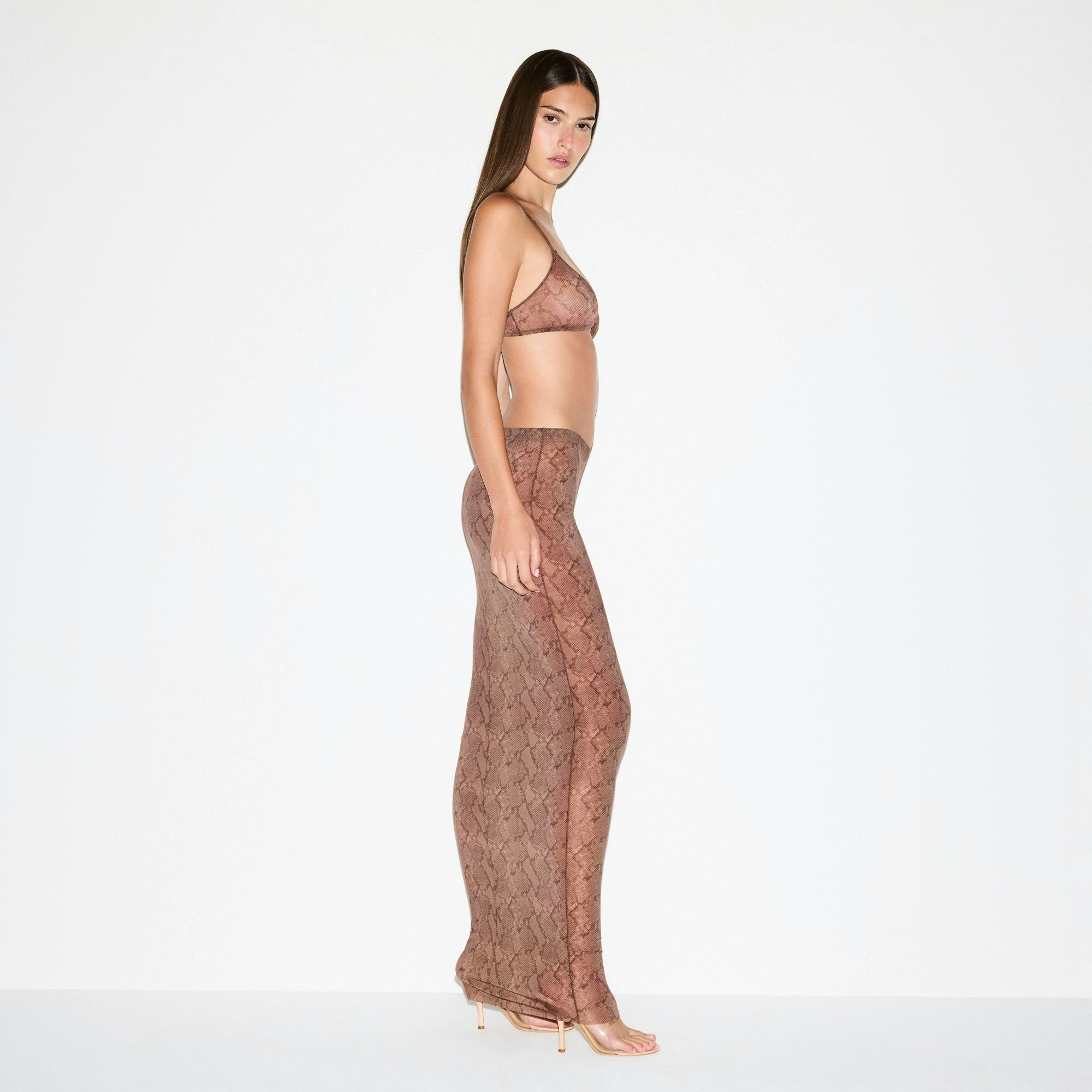 MILKY SHEER LONG SKIRT