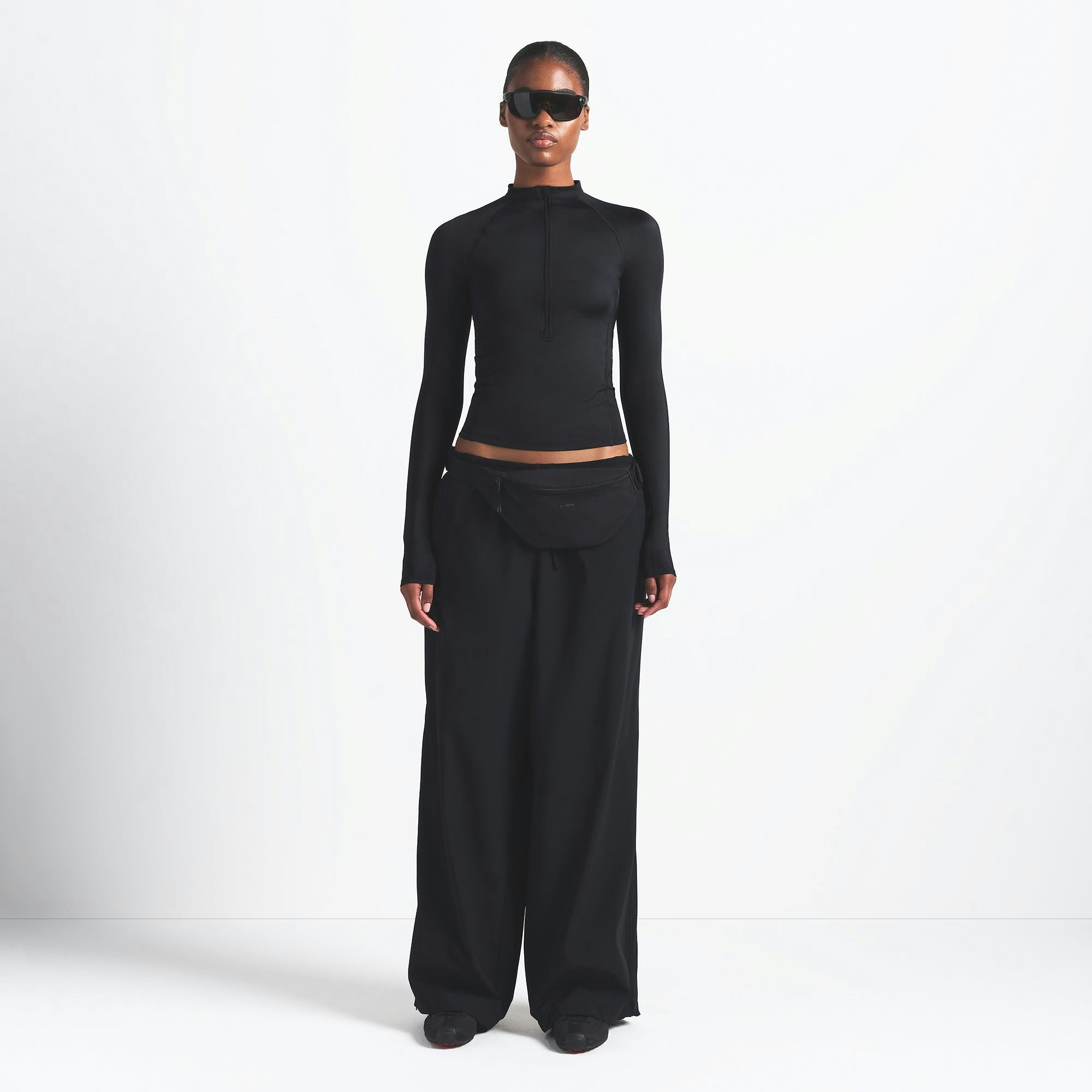 Skims Nikeskims Woven Nylon Oversized Track Pant Obsidian