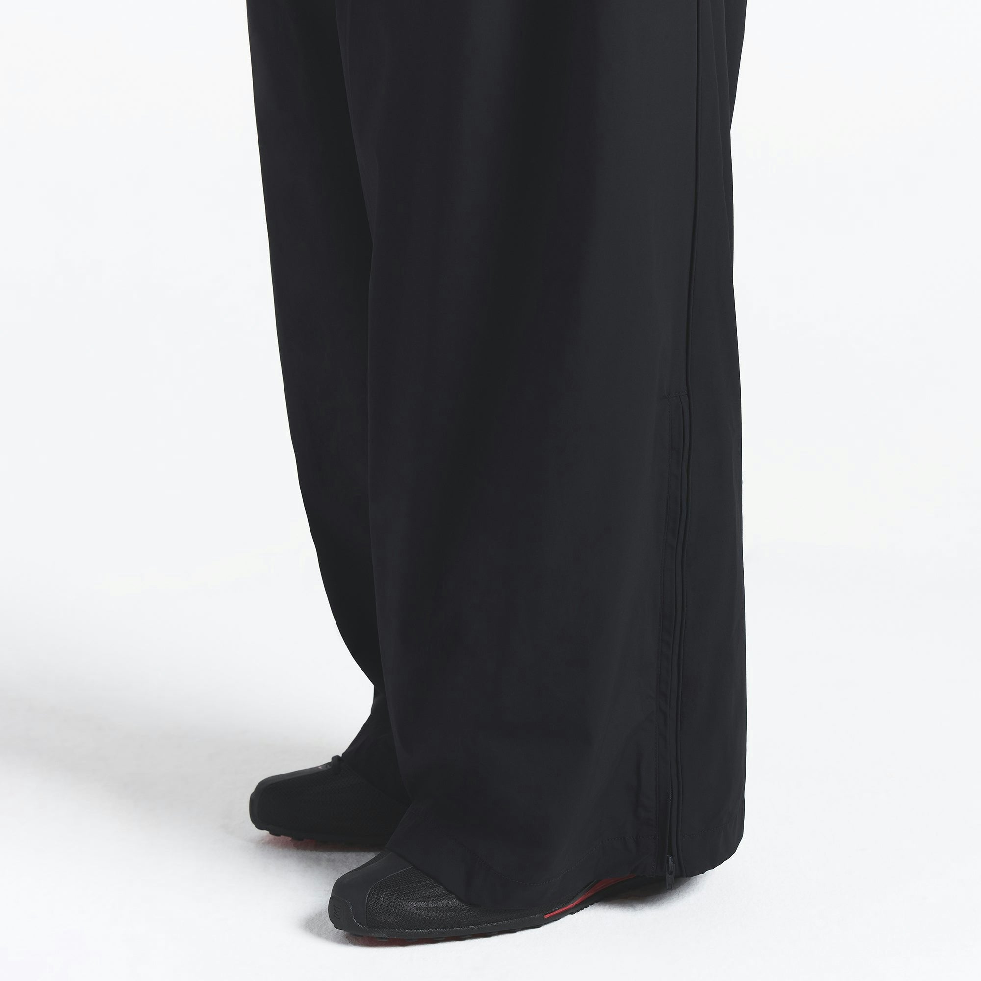 Skims Nikeskims Woven Nylon Oversized Track Pant Obsidian
