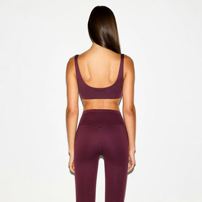 Skims Nikeskims Matte Scoop Neck Bra Currant