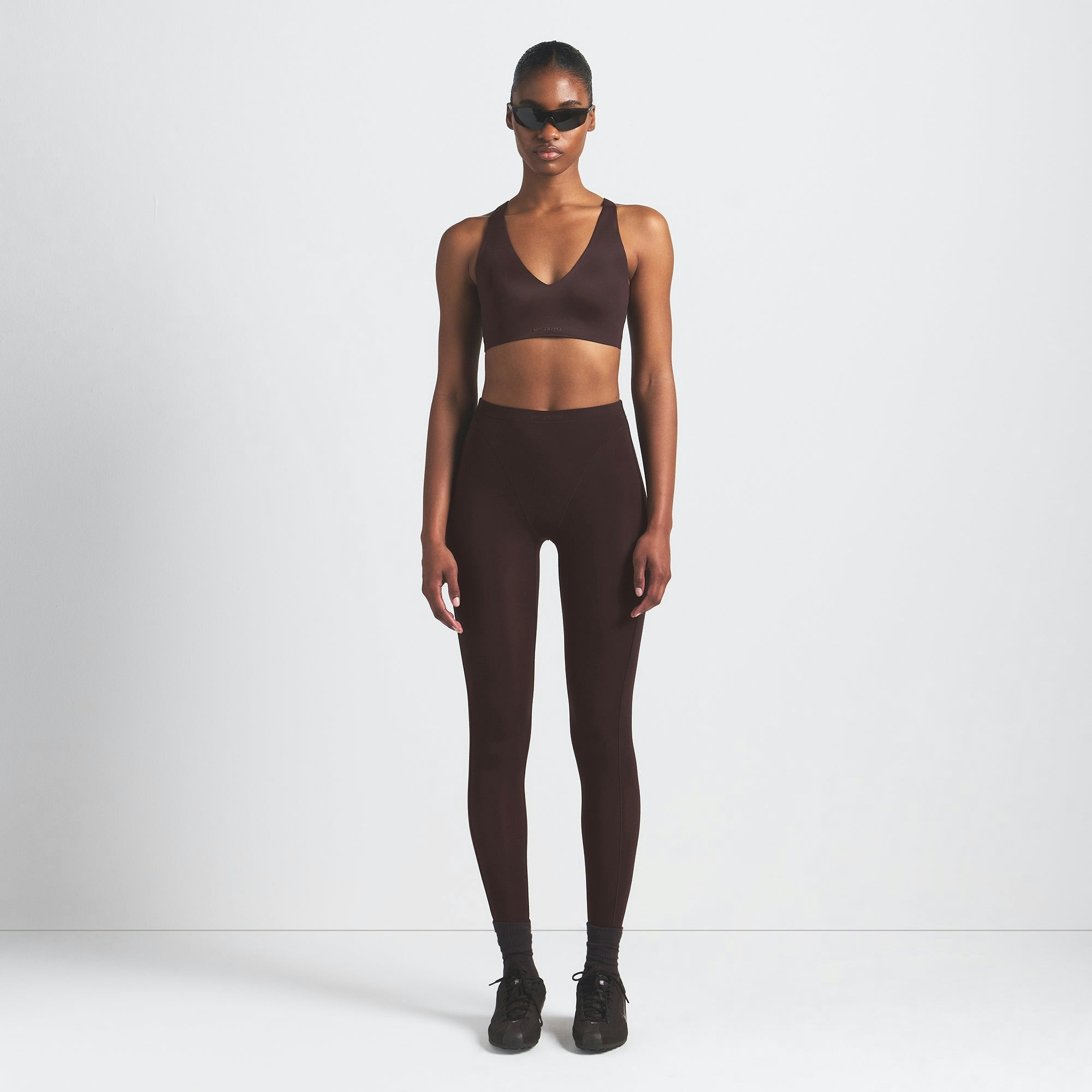 Skims Nikeskims Shine V-Neck Bra Phoenix