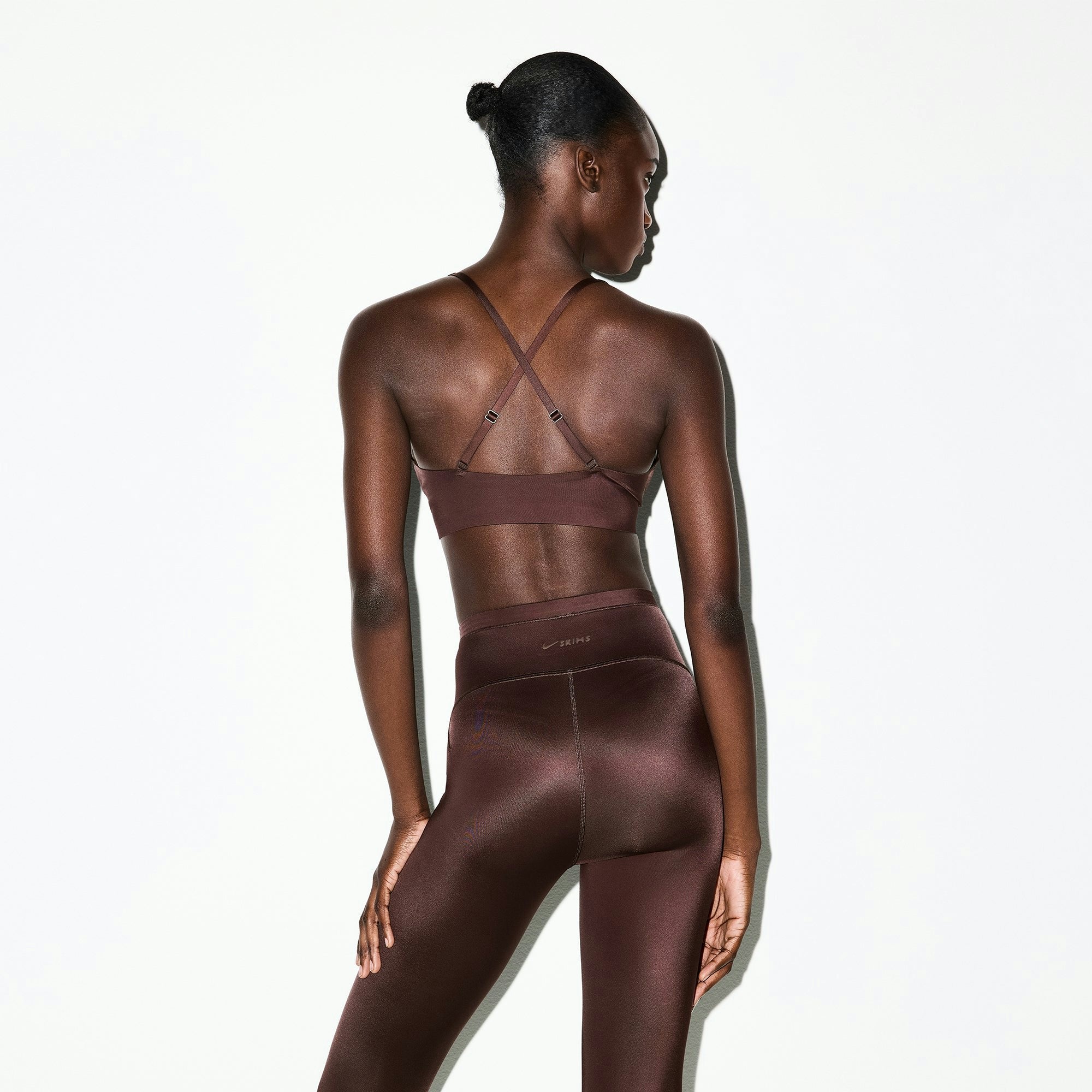 Skims Nikeskims Shine V-Neck Bra Phoenix