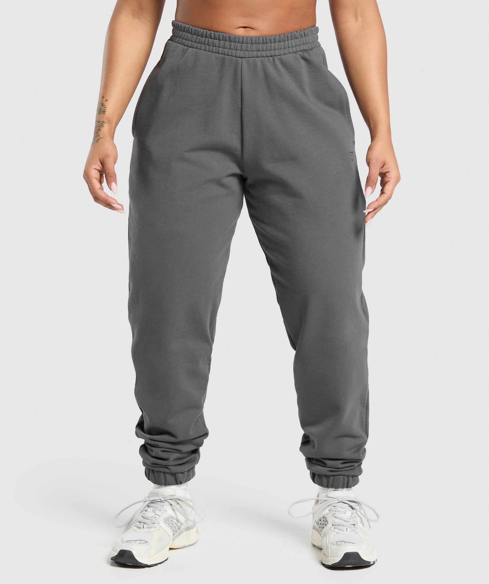 Women's Gymshark Back Gains Graphic Joggers Graphite Grey