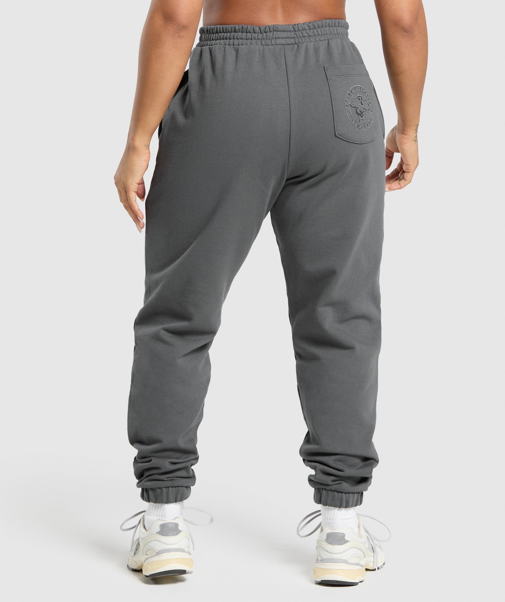 Women's Gymshark Back Gains Graphic Joggers Graphite Grey