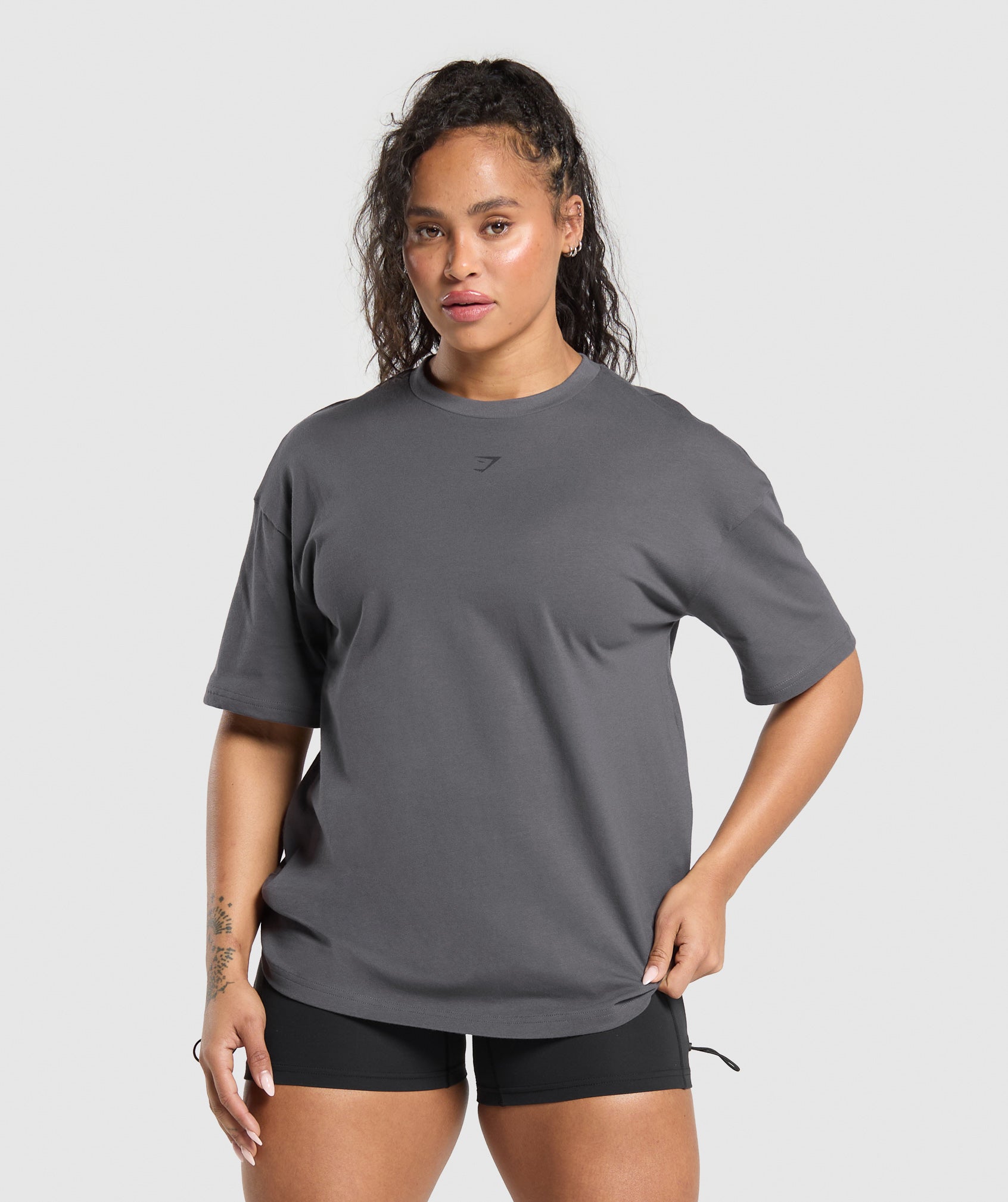 Women's Gymshark Back Gains Graphic Oversized Tee Graphite Grey