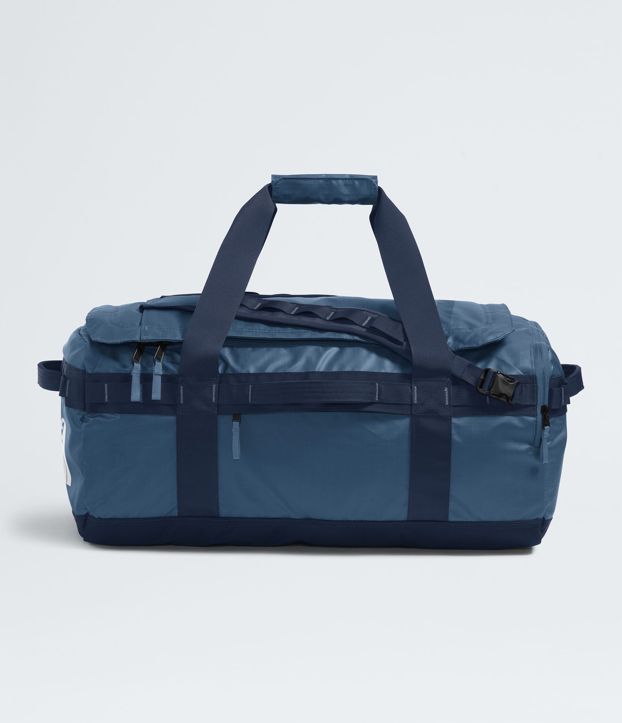 The North Face Base Camp™ Voyager Duffel—62L Shady Blue