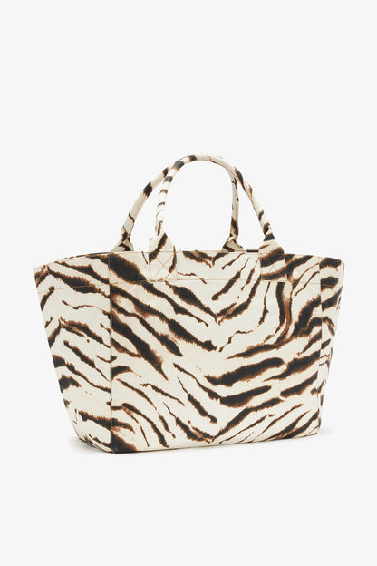 Ganni Egret Tote Xxl In Zebra