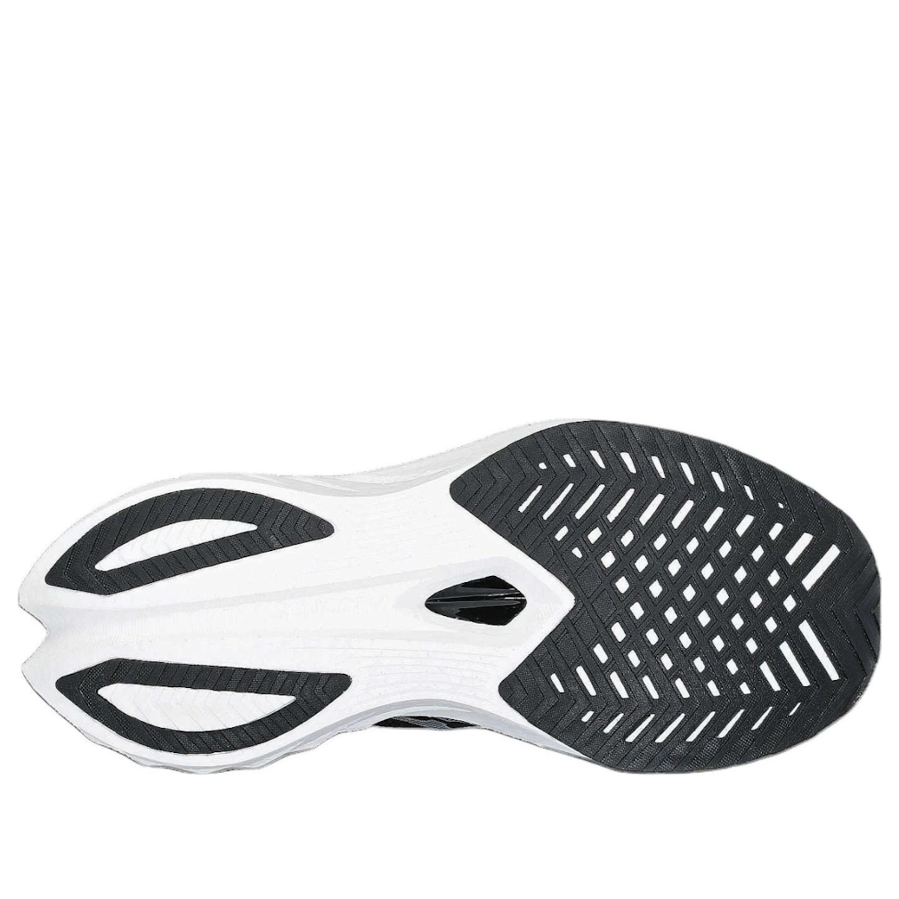 Saucony Endorphin Speed 4 Black