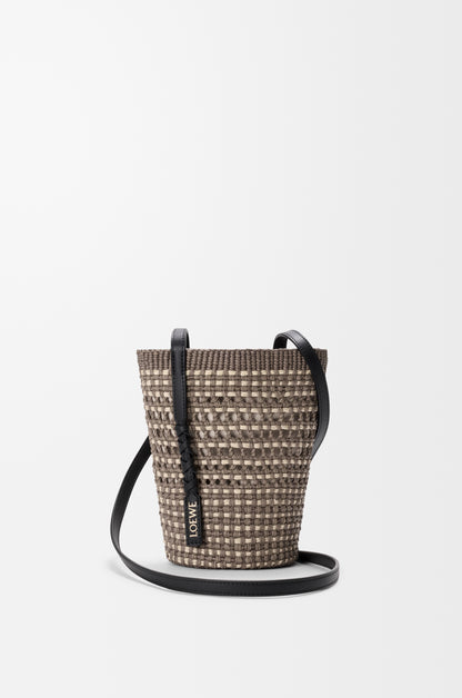 Loewe Braid pocket in iraca palm and calfskin