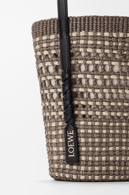 Loewe Braid pocket in iraca palm and calfskin