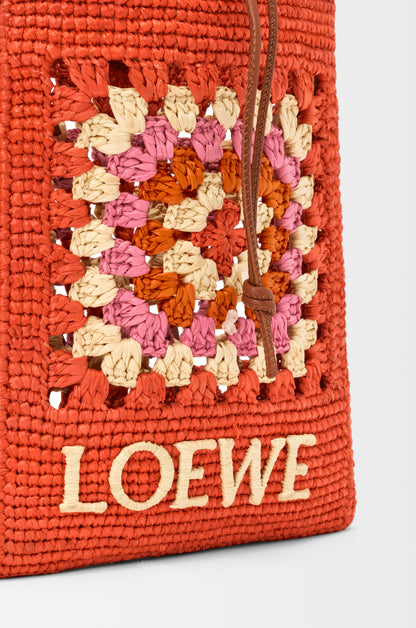 Loewe Drawstring pocket in classic calfskin and raffia
