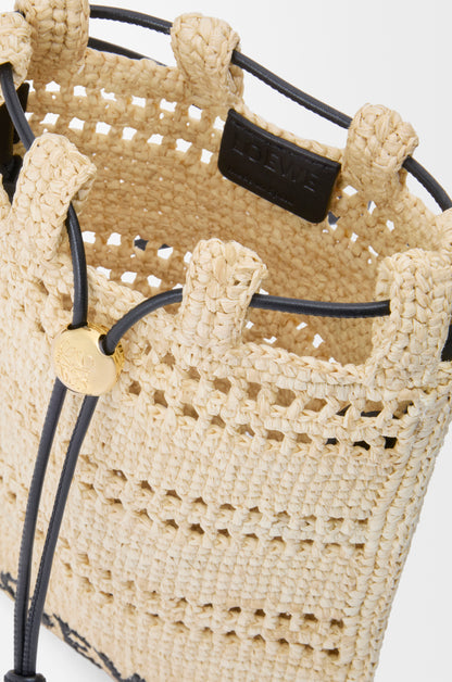 Loewe Drawstring pocket in raffia
